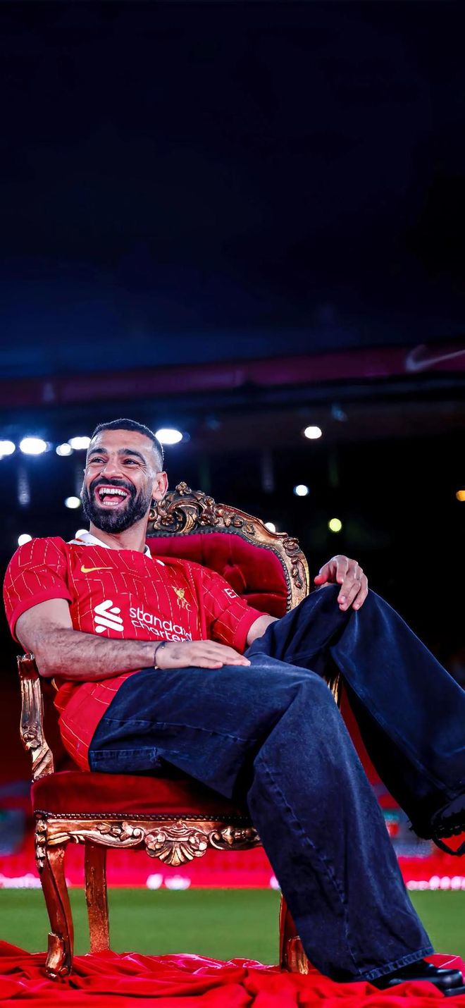 BB体育-萨拉赫在澳大利亚队比赛中势不可挡，战术调整引发热议！的简单介绍